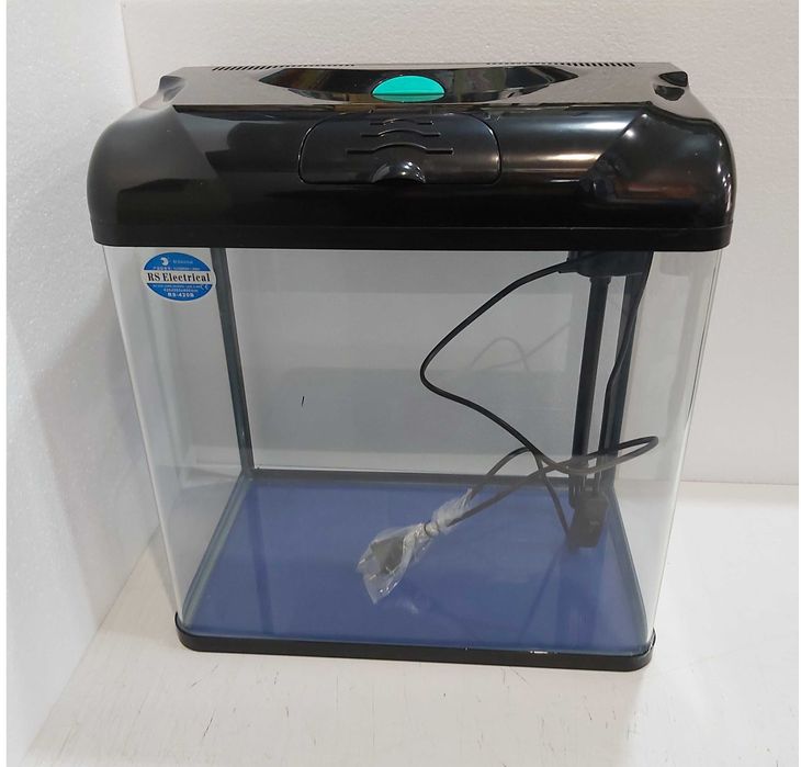 Аквариум 38 литра - оборудван