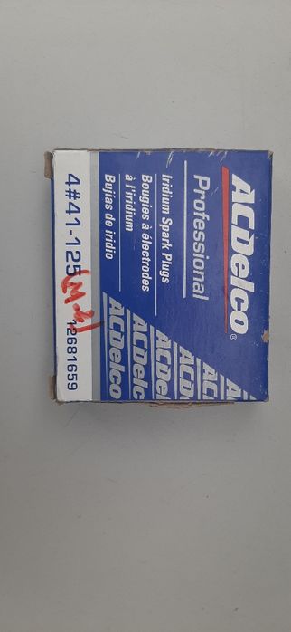 Свеча зажигания Малибу-2 турбо 2.0л AC DELCO комплект 4шт оригинал