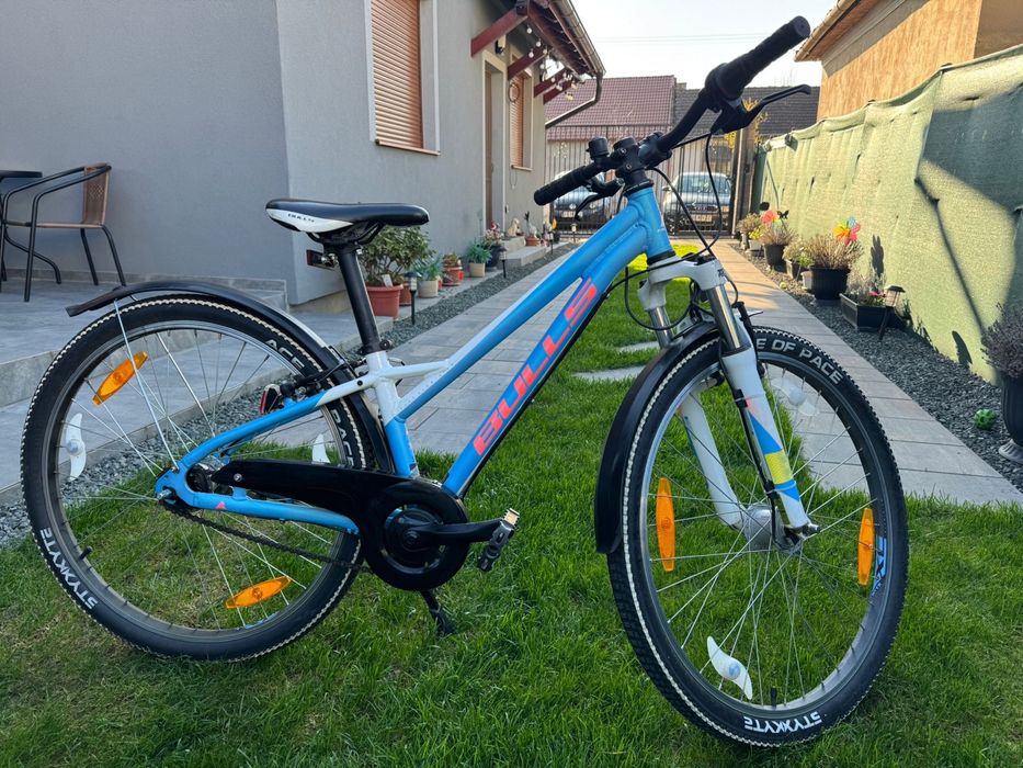 Vind bicicleta  marimea 32 Bulls Zarena