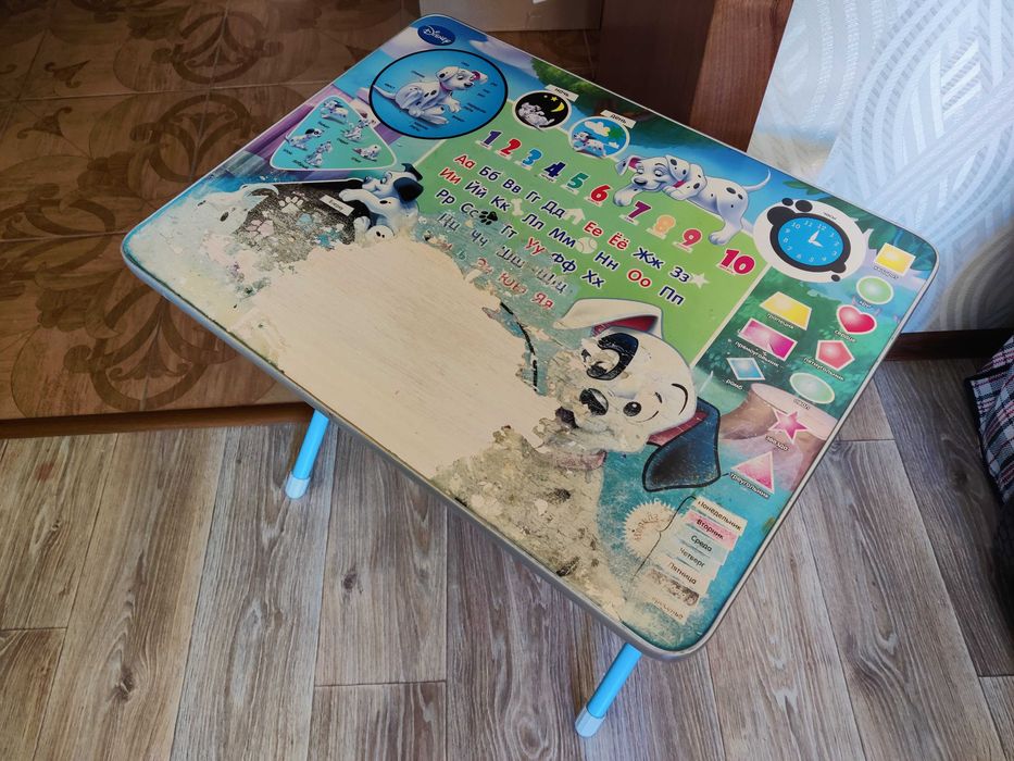 Детский стол складной