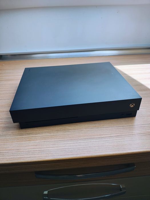 Vand xbox one x 1T