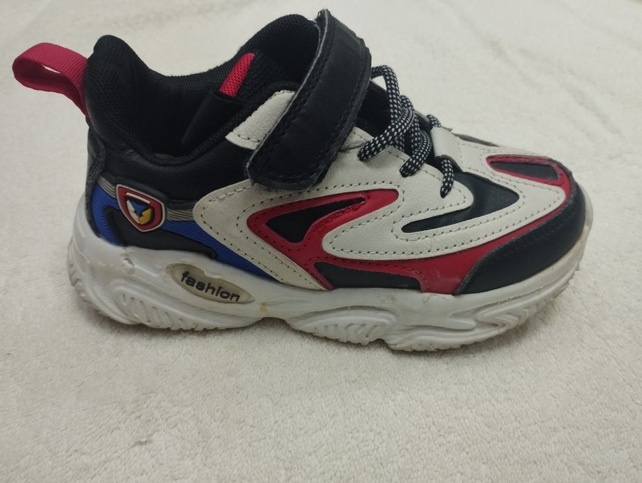 Кросовки для мальчика