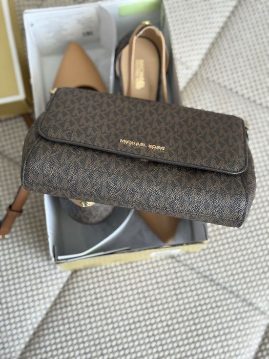 Сумка кросс боди Michael Kors