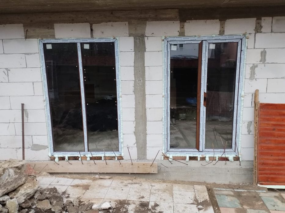 Ferestre si usi cu geam termopan producator