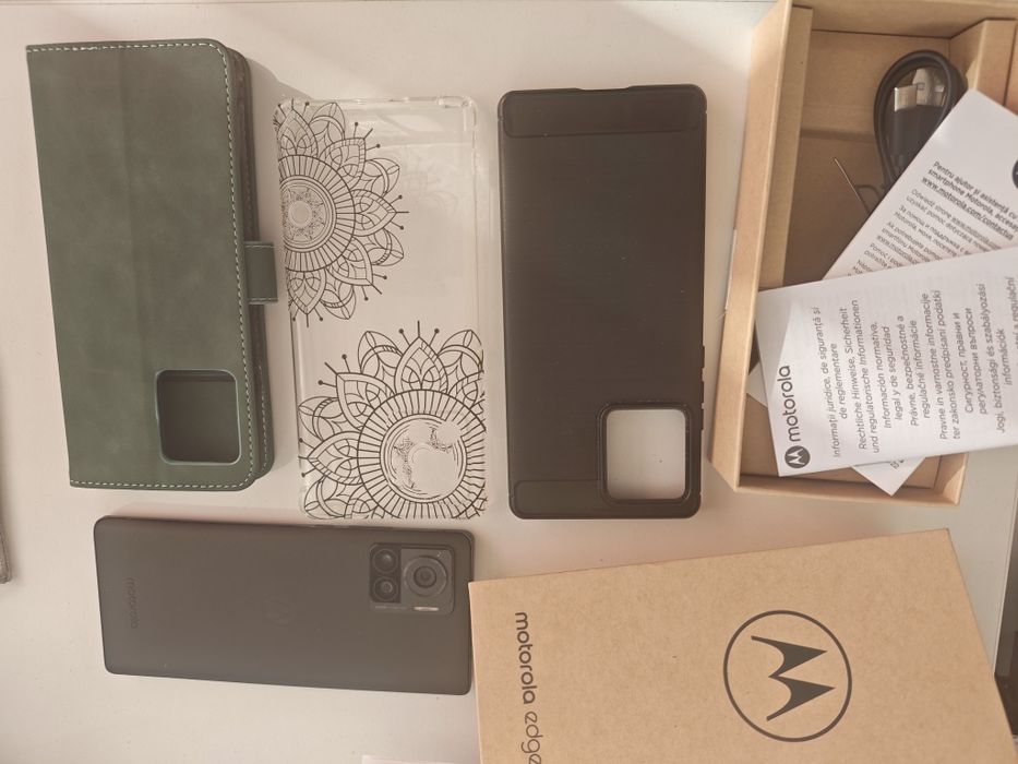 Telefon mobil Motorola Edge 30 Ultra, Dual SIM, 256GB, 12GB RAM