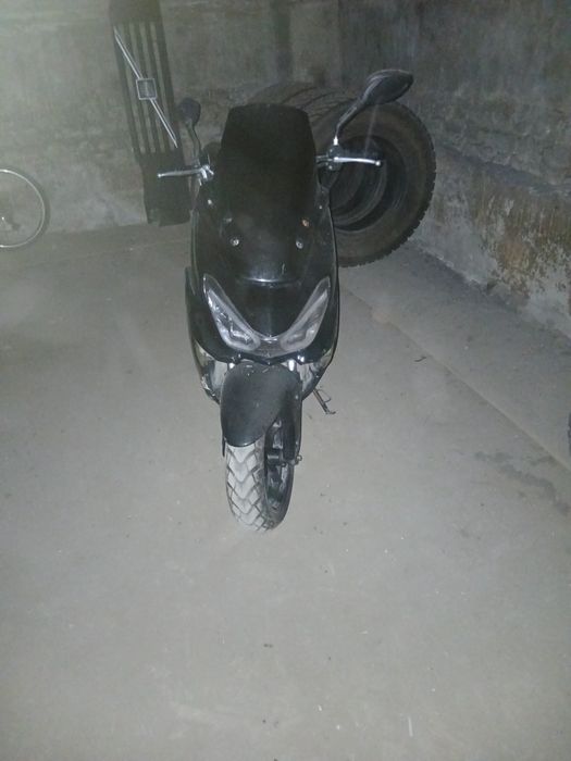 Продам скутерVilimi
