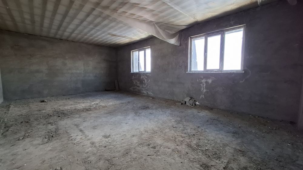 Продам 3 квартиру юго восток 61