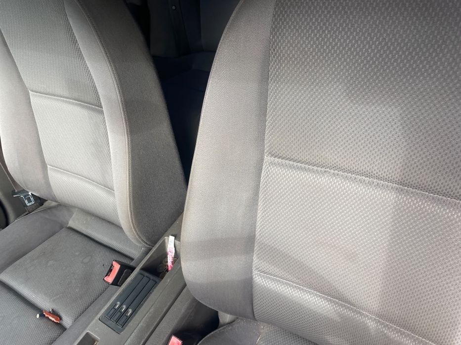 Vând audi a4 b6 motor 1.9 tdi avf naveta inmatriculat consum mic taxe mici