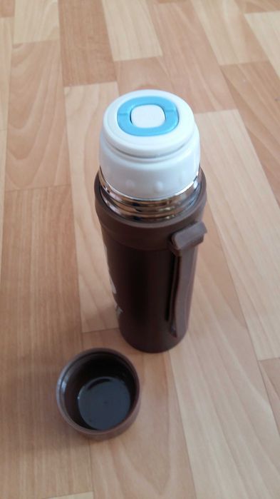 Термос для горячих напитков