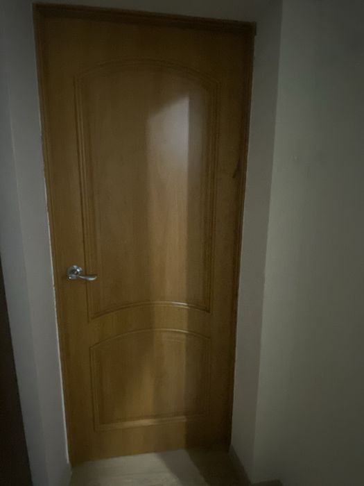 Продам межкомнатные двери