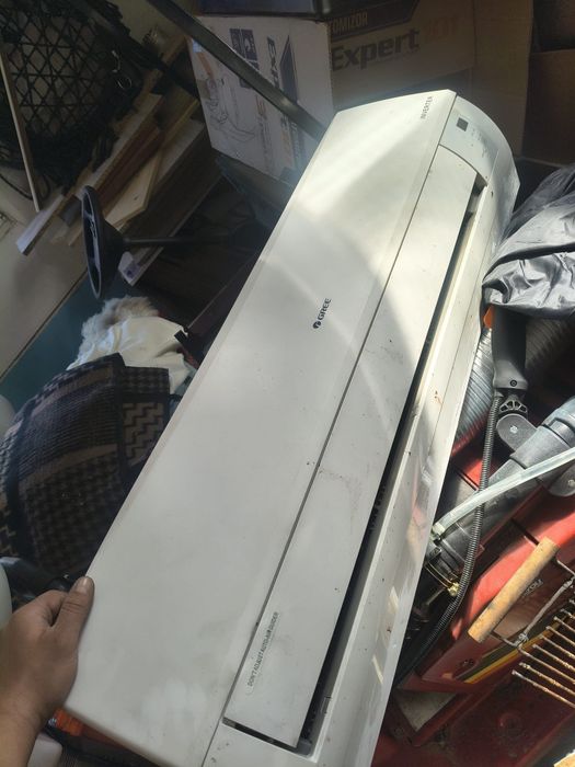 Aparat aer condiționat și căldură GREEși Osaka