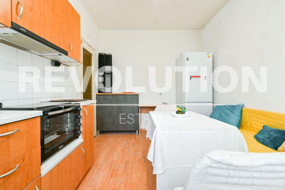 Дава се под наем Двустаен апартамент в София, Лозенец - 60 кв.м за 612 € - Снимка #3