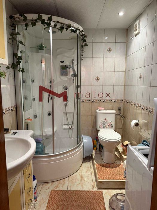 Продава се Тристаен апартамент в Варна, Чайка - 125 кв.м за 3920 €/кв.м - Снимка #12