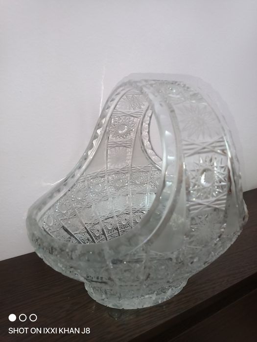 Корзинка хрусталь 25 см. Корзина