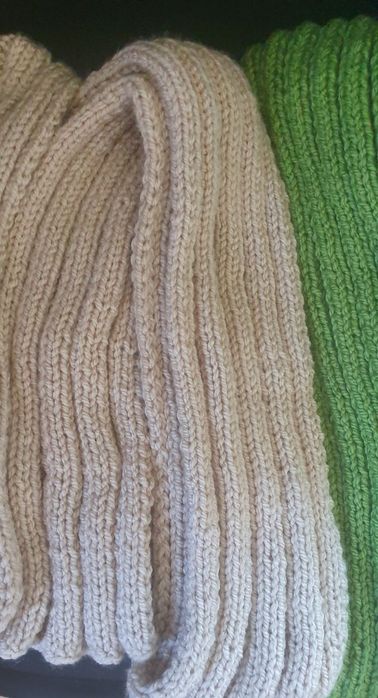 Шалове, ръчно плетени