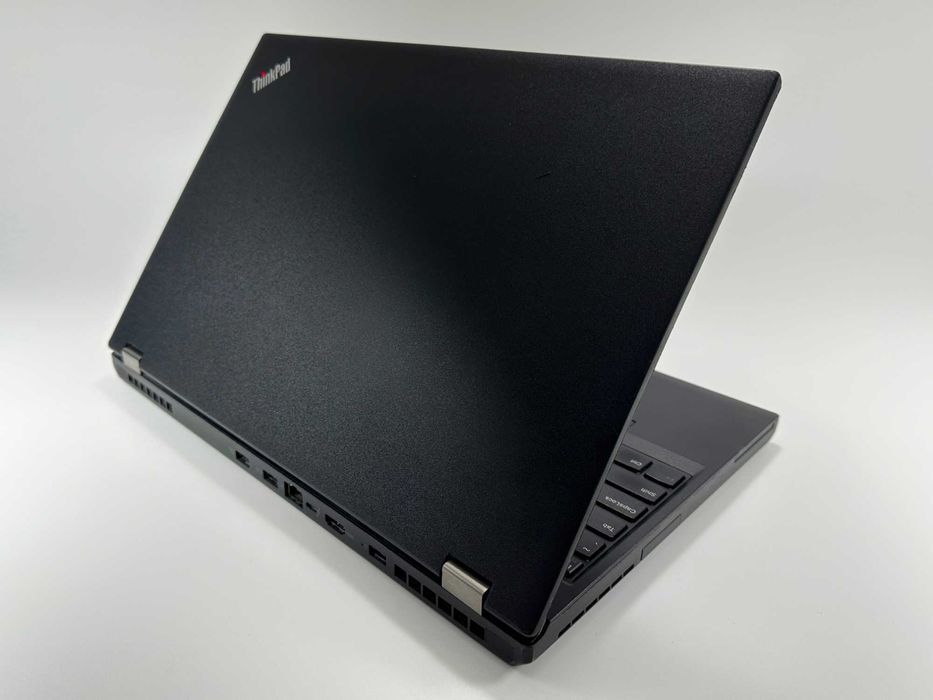 Laptop Lenovo Thinkpad P51 i7-7820HQ Nvidia Gaming Garantie 12 luni