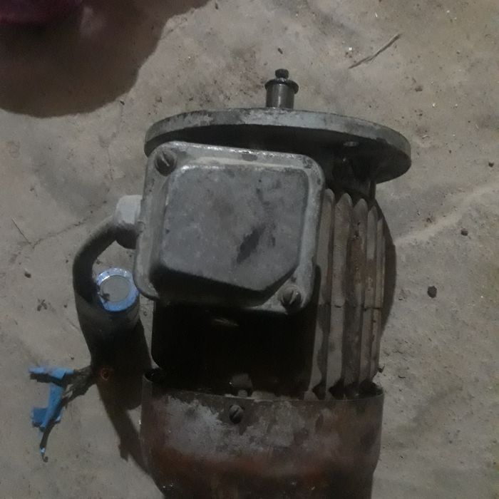 380 v eletron dvigitil