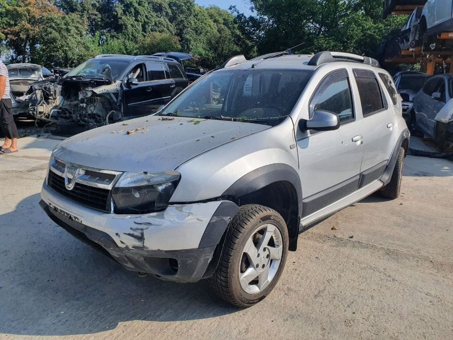 amortizor telescop stanga dreapta fata spate calaret Dacia Duster 2012, motor 1.5 dci 110cp k9k.898 dezmembrez