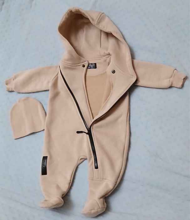 Продается комбинезон