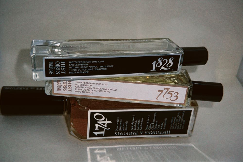 Histoires de Parfums - 1740, 1828, 7753.