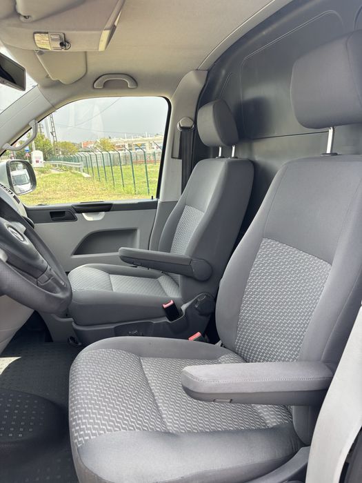 VW transporter 2.0 tdi 140cp dsg lung posibilitate rate