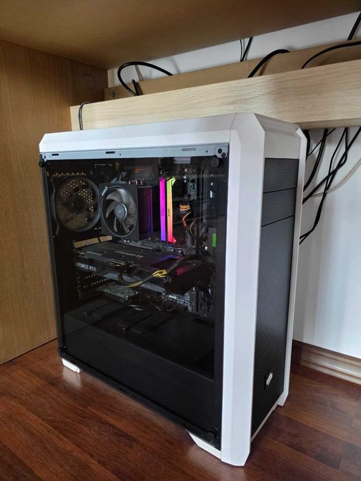 Sistem Gaming Ryzen 7 3800X, 32 GB RAM, NVIDIA RTX 3060 12GB, SSD 500 GB + SSD 480 GB + HDD 2 TB, Sursa Sirtec 700W, Monitor Gaming 27" 144Hz