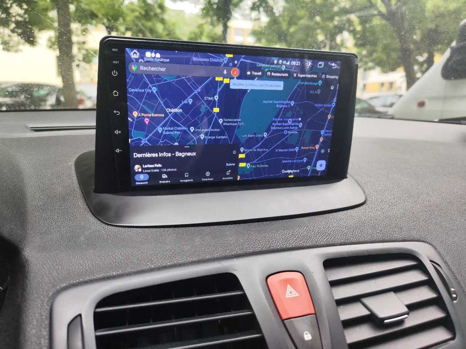 Navigație Android 15 Renault Megane 3/Fluence 4GB RAM – CarPlay, QLED
