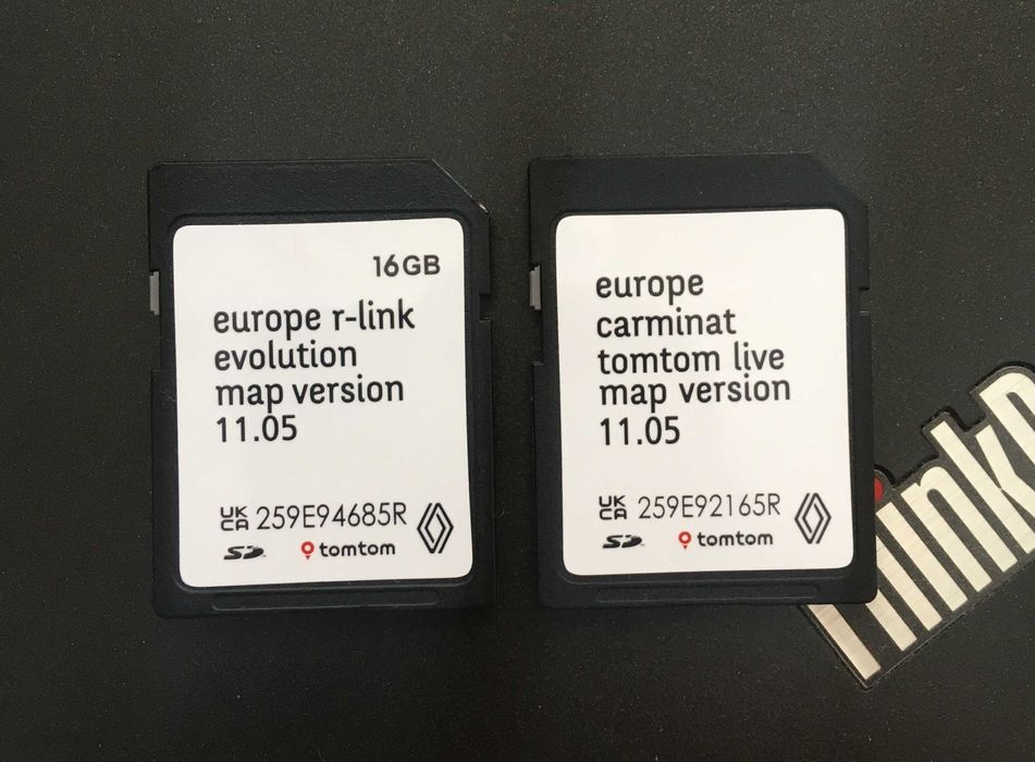 Carminat Renault TomTom live informee 2 R-LINK Navigation Communicat