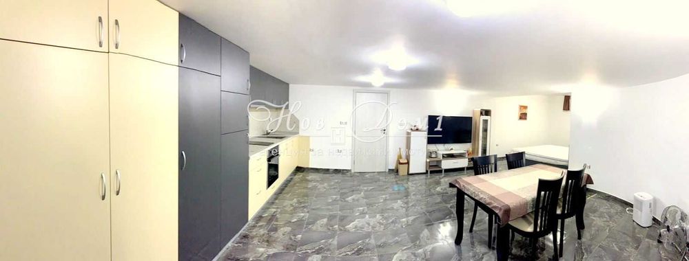 Продава се Къща в к.к. Св.Св. Константин и Елена - 600 кв.м за 3167 €/кв.м - Снимка #5