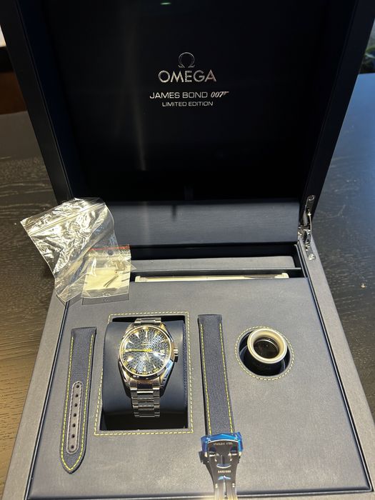 Omega 007 James Bond Limited Edition Seamaster Aqua Terra 150M