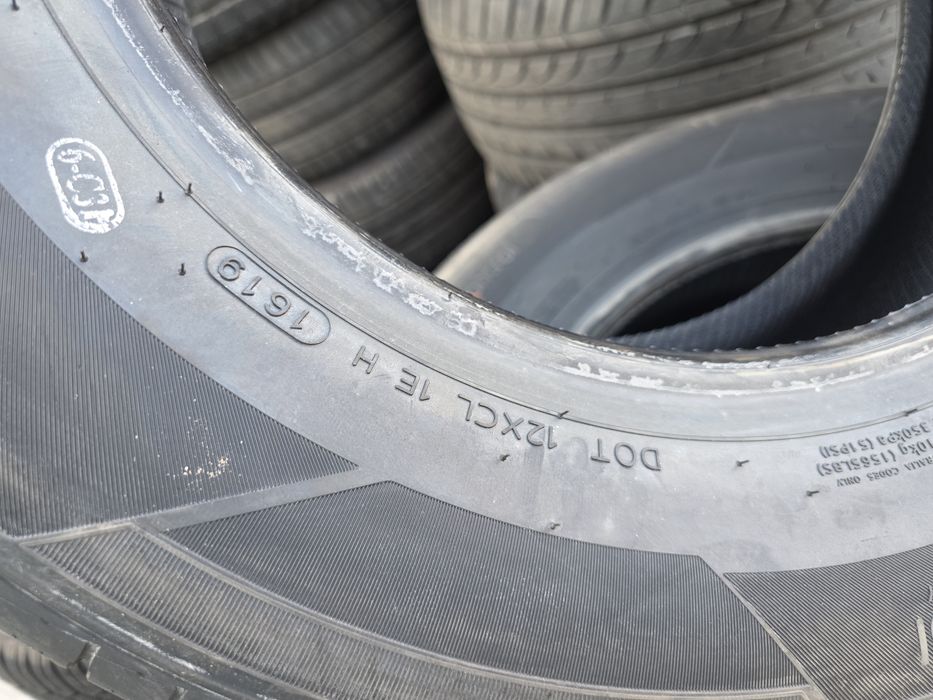 2бр Нови летни гуми 215 65 15 - Hankook