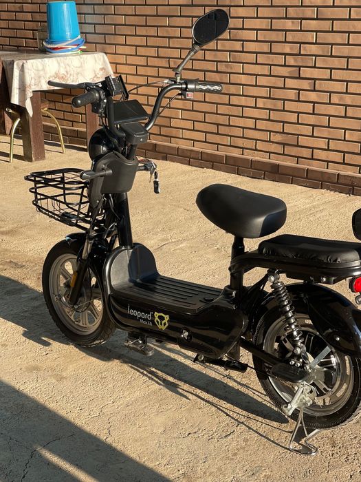 Электро мопед leopard Max E8