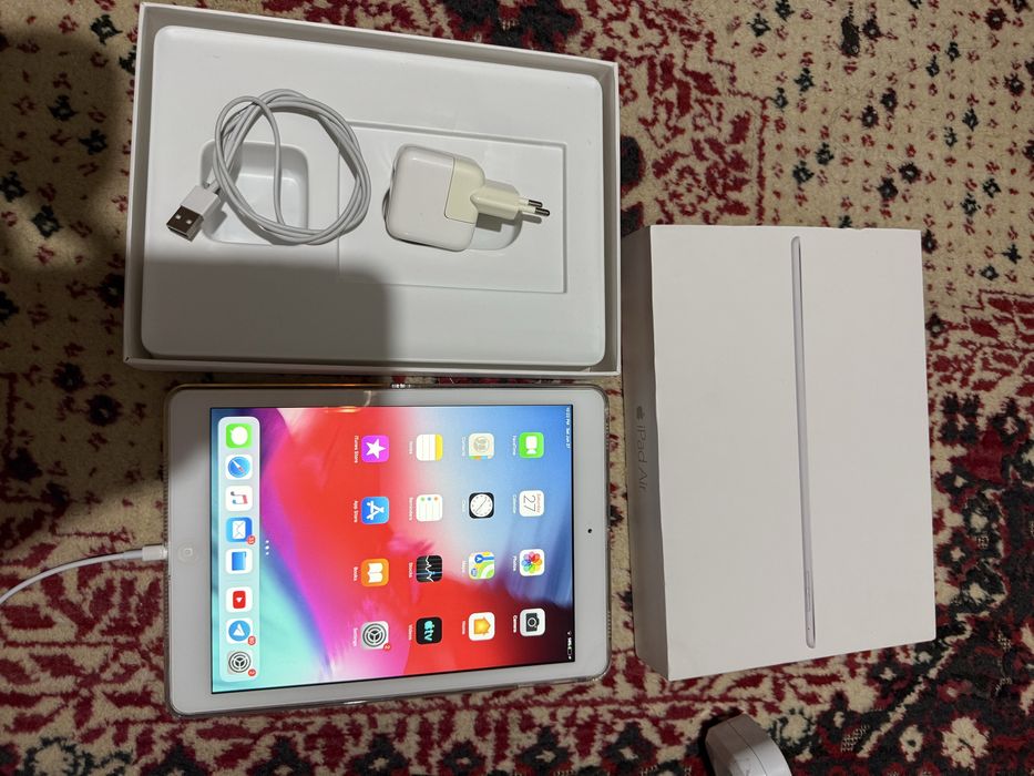 iPad Air wi-fi 64GB Silver