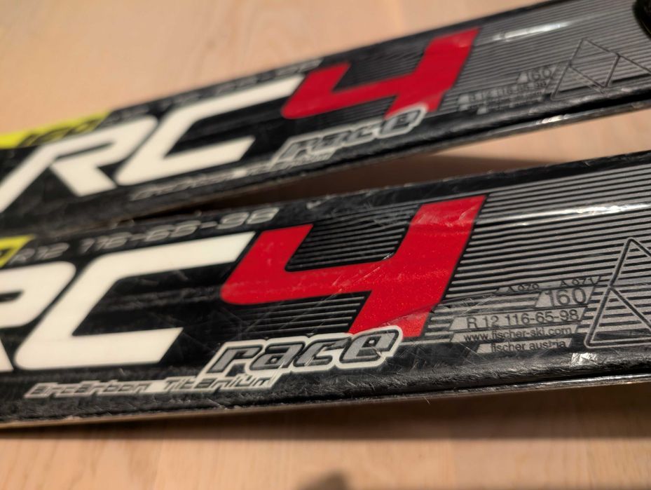 Schiuri Fischer RC4 Race SC 160cm - Radius 12m - Legături FX12