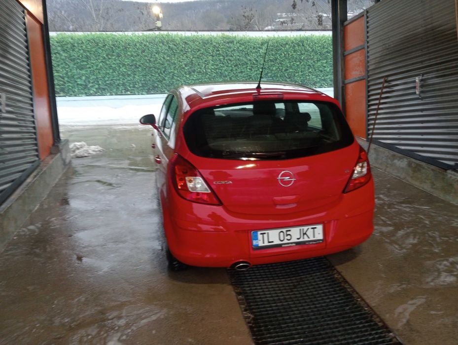 Opel CORSA 1.4 benzina 2007