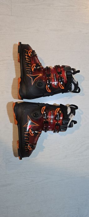 Vând clapari Atomic HAWX  flex 130 marimea 28.5