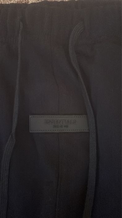 Essentials pants black / панталони черни