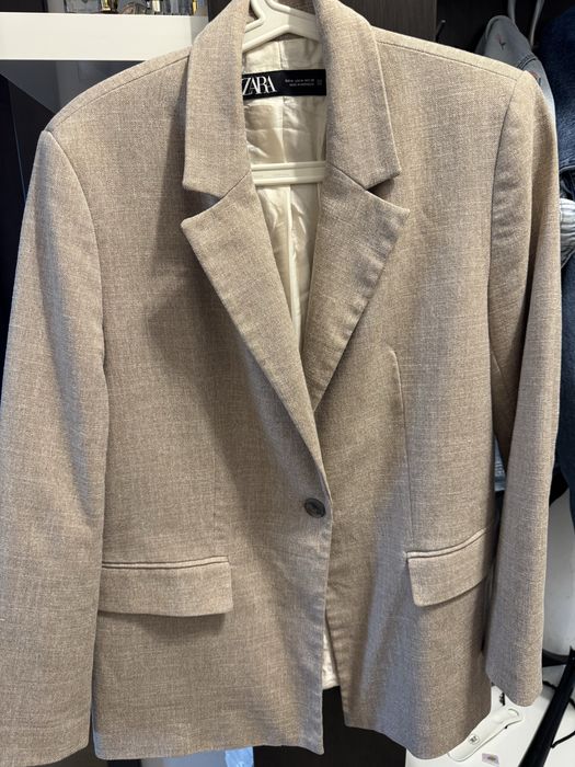 Маркови дамски дрехи Hugo, Armani, Zara, Versace