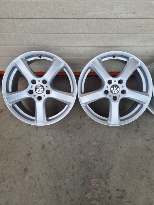 Джанти за ФОЛКСВАГЕН VW AUDI SEAT Skoda R17 5x112 ET39 7J