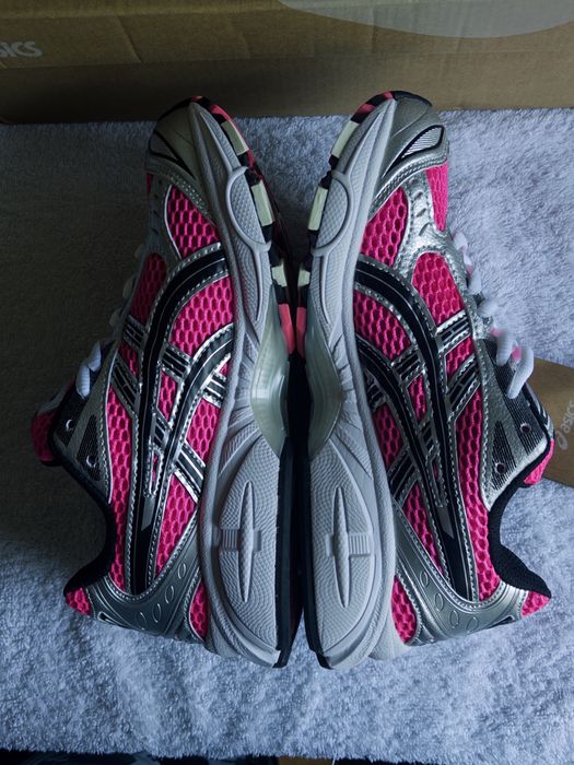 Asics Gel Kayano 14 pink
