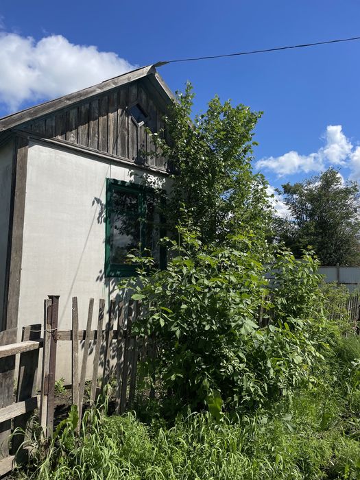 Продам дачу с домиком с бассейном