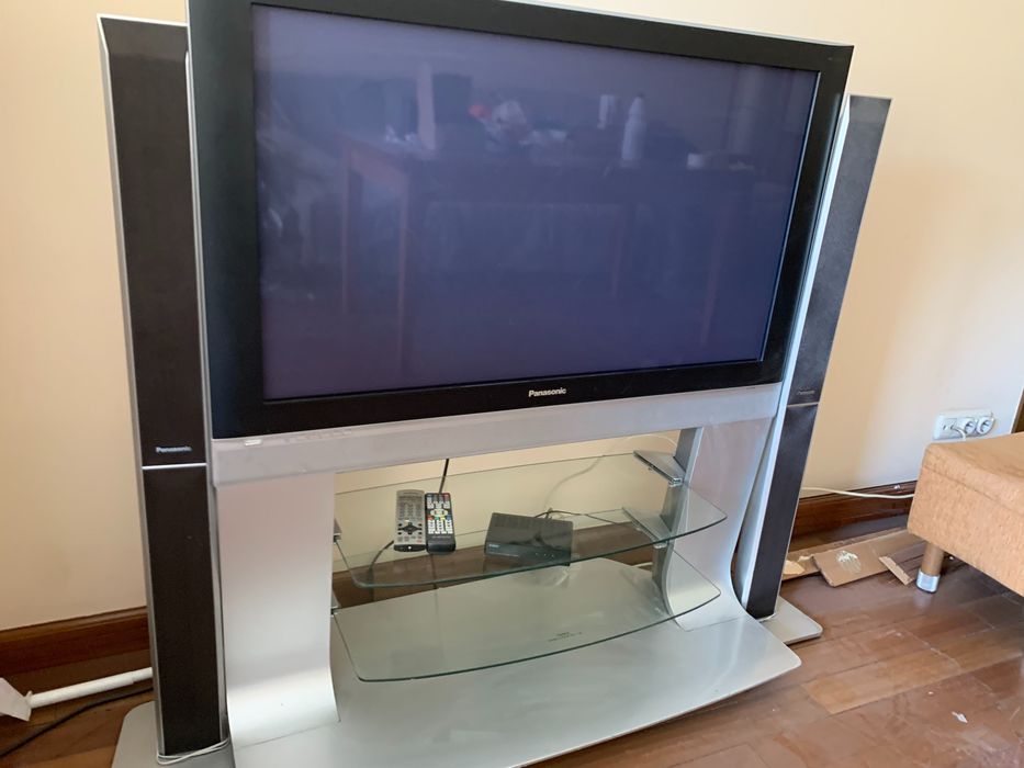 Телевизор бу Panasonic