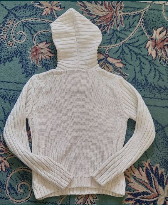 Кофта вязаная с капюшоном размер 44-46