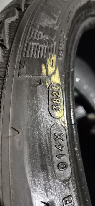295 35 21 Michelin o bucată iarnă