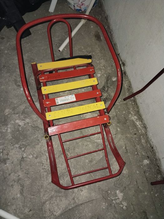 Продам детские санки б/у