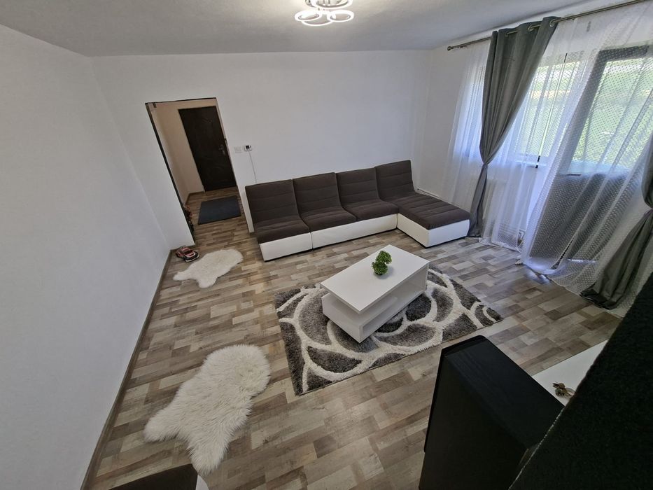 Vand Apartament Cu 2 camere 60MP