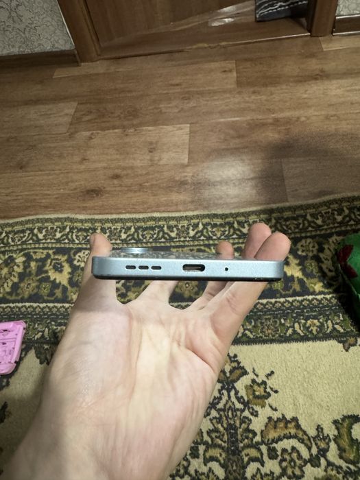 Продам Redmi 13C 8/256gb без минусов