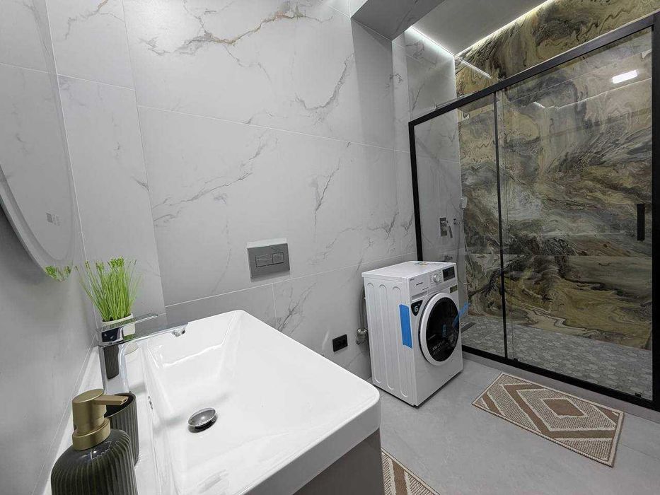 ЖК Kiparis Ц-4 Шедевр 3-комн 2/9 76 м² 2 с/у евроремонт меб/тех