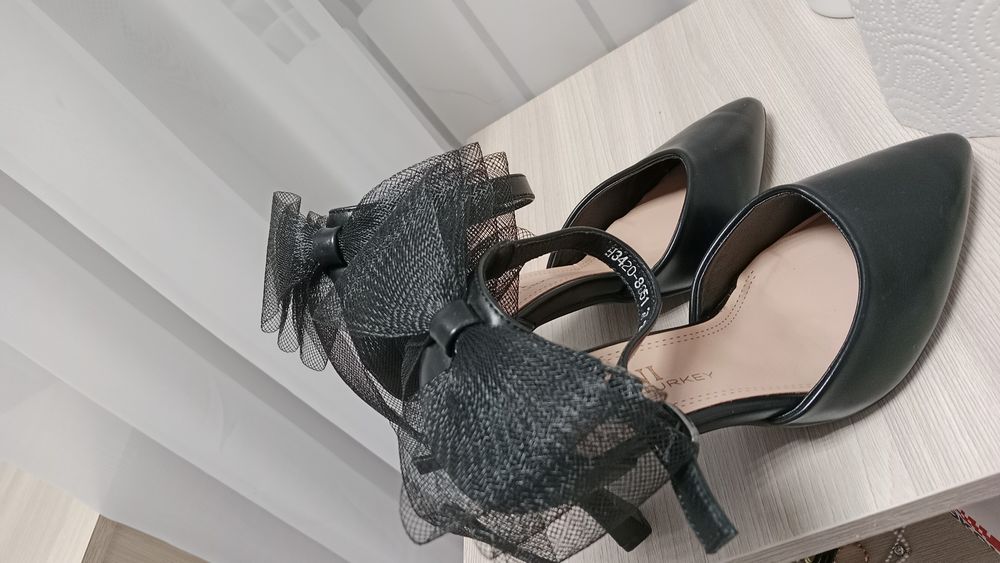 Чёрный туфли 37размер