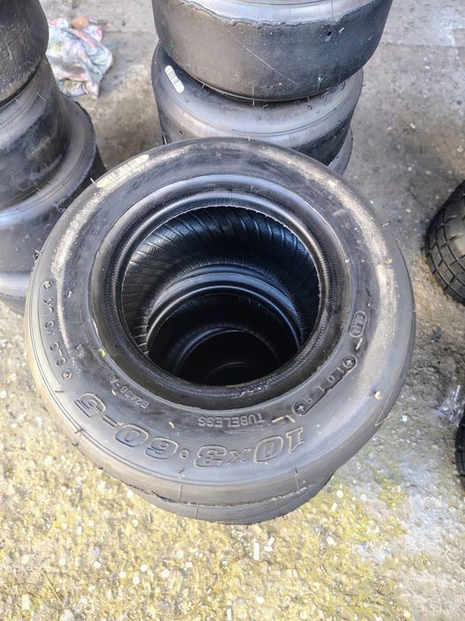 Гуми за картинг Dunpol